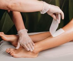 Leg Waxing Photos, Body Waxing Pictures Hair Removal, Waxing Vision Board, Wax Aesthetic Pictures, Body Waxing Aesthetic, Waxing Background, Waxing Before And After