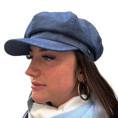 Our New CRAGGI Dark Denim Blue Baker Boy Hat features a matching Blue lining on the inside.The elasticated fitting will help you brave the wind and makes it one size fits all. This hat is a perfect fashion accessory for a day around town,holiday, travel, Festivals and nights out with friends. Whether you're on Campus ,outdoors walking or running errands it's the perfect cap to match with your outfits. One Size - 56-60cm with an elasticated back for a perfect fit. The dark denim fabric makes a gr Cheap Denim Blue Hat With Short Brim, Spring Denim Flat Cap, Casual Adjustable Beret With Short Brim, Adjustable Cotton Casual Beret, Casual Cotton Beret Flat Cap, Casual Cotton Flat Cap Beret, Casual Adjustable Visor Beret, Blue Casual Flat Cap Beret, Casual Flat Cap Hats For Spring