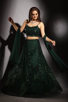 SACRAMENTO GREEN LEHENGA Sacramento Green, Skirt Tulle, Lehenga Wedding, Green Lehenga, Long Skirts, Tulle Fabric, Call Whatsapp, Something Blue, Embroidery Details