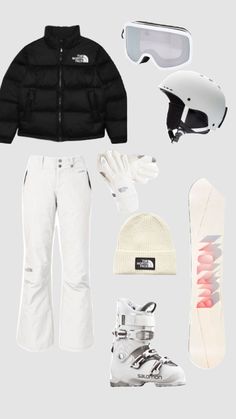 The North Face Ski Outfit, Cute Ski Outfits Aesthetic, Ski Trip Outfit Aesthetic, Cute Ski Clothes, Ski Clothes Aesthetic, Womens Snowboarding Outfits, Ski Clothes Women, Snowboarding Style Outfits, Skii Outfit Girl