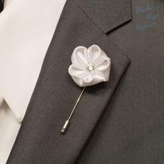 Wedding Lapel Pin - White Satin Geranium Flower Lapel Pin Elegant Flower Decorated Pins As Gifts, Elegant Flower Decoration Pins As Gifts, Elegant Flower Decoration Pin As Gift, Classic White Brooches For Formal Occasion, Classic White Brooch For Formal Occasions, White Brooches With Flower Decoration For Formal Occasions, Elegant Flower Decorated Pins For Gifts, Elegant White Pins For Formal Occasions, White Elegant Formal Pins