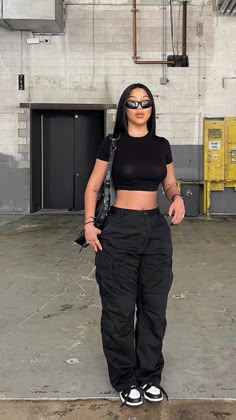 Pakaian Hipster, Mode Zara, Baddie Outfit, Tomboy Style Outfits, Looks Street Style, Swaggy Outfits, Tomboy Fashion, Streetwear Fashion Women