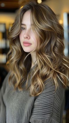 Hair Color Techniques, Colored Hair, Hair Color Balayage, Hair Inspiration Color, Brunette Hair, Hair Transformation, Aesthetic Hair, Beauty Essentials