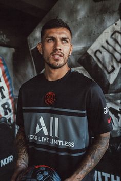 Two swooshes appear on each sleeve of the third kit, one representing Paris and another representing Paname, a nickname used by supporters for their team. Additionally, the focal point of the jersey is the club crest, which arrives in an “Electric Red” colorway to contrast the jersey. Click to learn for more details on how to purchase the the new PSG and Nike Kit. #hypebeast #nike #parissaintgermain #psg Nike Web, Best Jersey, Vintage Football Shirts, X Picture, Back In Black, Happy New Year Greetings, New Year Greetings