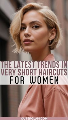 Explore the cutting-edge styles in very short haircuts for women, showcasing bold and chic looks that redefine modern femininity. Feminine Bob Haircut, Short Feminine Haircuts, Very Short Haircuts For Women, Feminine Short Hair, Feminine Pixie Cuts, French Haircut, Edge Styles, Executive Woman