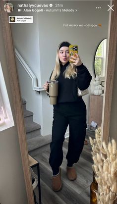 Nathaly Cuevas Outfits, Pretty Girl Outfits, Outfit Posts, Really Cute Outfits, Cute Simple Outfits, Mom Style, Simple Outfits, Winter Outfits, Personal Style