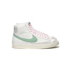 Nike Blazer Mid Victory, Cute Converse Shoes, Green Coconut, Style Athleisure, Cute Converse, Nike Blazers, Preppy Shoes, Nike Blazer Mid 77, Nike Blazer Mid