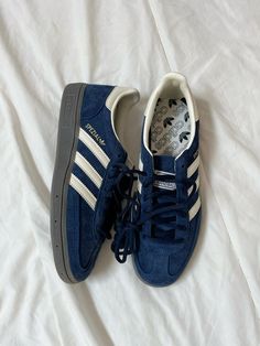 Looks Adidas, Adidas Handball Spezial, Adidas Handball, Perfect Sneakers, Adidas Spezial, Sneakers Adidas