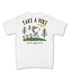 PRICES MAY VARY. Boyfriend Fit 100% Ring-Spun Cotton Feel: Soft Wash Garment Dyed Machine Washable Comfort Colors Neck Label Riot Society Peanuts Snoopy Take A Hike Womens Tee - White Comfort Colors, Medium Snoopy Stuff, Camp Snoopy, Graphic Fashion, Travel Tshirt, Snoopy T Shirt, Back To School Fits, School Fit, Take A Hike, Neck Label