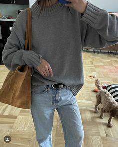 Everyday Fits, Suede Bag, Belt Vintage, December 2024, Upgrade Your Look, Winter Fits, Fashion Baby, Look Here, Winter Clothes