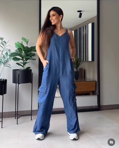 Casual Jumpsuit, Mode Inspo, Daily Dress, Jumpsuit Fashion, Denim Jumpsuit, Dress Pattern, Fashion Inspo Outfits, Denim Dress