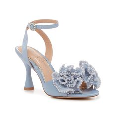 Chinese Laundry-Jovie Sandal Delicate and detailed, the Jovie sandal from Chinese Laundry is the definition of elegance. This girly pair is crafted with a ruffle design along the toe, pearl accents, and a thin ankle strap. Complete with a cylindrical heel for a unique touch. Light Blue Kitten Heels, Quince Shoes, Light Blue Heels, Blue Bridal Shoes, Silver Wedding Shoes, Prom Inspo, Bridal Attire, Dream Prom, Bridal Wedding Shoes