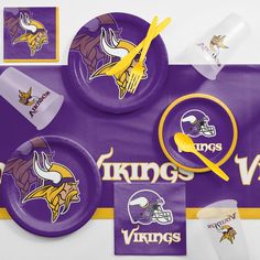 minnesota vikings party supplies including plates, napkins and cups