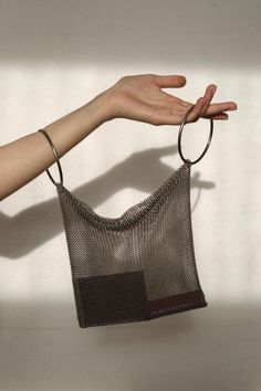 Brand Name Clothing, Lv Bags, 자수 디자인, Trik Fotografi, Mesh Bag, Gucci Bags, Diy Bag, Abba, Diy Fashion