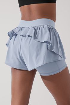 On the Run Ruffle Short - Blue Breeze Athletic Clothes For Women, Cute Marathon Outfits, Pop Flex Active, Cute Athletic Outfits For Summer, Fun Running Outfits, Marathon Outfit Women, Marathon Running Outfit, Cute Running Outfits, Running Outfits For Women