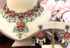 Polki Designs, Coral Jewelry Set, Mary Pictures, Designers Jewelry Collection, Small Ornaments, Antique Jewelry Indian, Jewellery Sketches, Gold Jewellery Design Necklaces