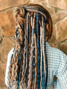 Undine set Multi texture boho set crocheted dreadlocks, braids, twists, dready waves There are 50 double ended (DE) dreads and 10 braids on this photo.  - Colour = natural light brown, ash grey and blue - Length = 60 cm (24 inch).  - Thickness = 0,5- 0,7 cm.  - Looks super natural! - Lunar jewelry and macrame bead are included when ordering from 50 pcs. Boho set of different textures! Natural light brown shades go well with ash grey and blue strands contrasting color combination looks unusual an Synthetic Dreads Hairstyles, Boho Dreadlocks, Blue Dreads, Dreadlocks Braids, Dreads Extensions, Boho Locs, Crochet Dreadlocks, Dread Extensions, Dreadlock Styles