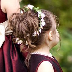 I love this hair and flower wreath! Flower Girl Wedding Hair, In A Mood, Bridal Registry, Wedding 2015, Color Theme, Wedding Registry, Floral Headbands, Flower Girls