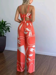 Mode Prints, Pant Suits For Women, Traje Casual, Pantsuits For Women, Printed Wide Leg Pants, Top And Pants Set, Mini Robes, Top Pants Set, Casual Suit