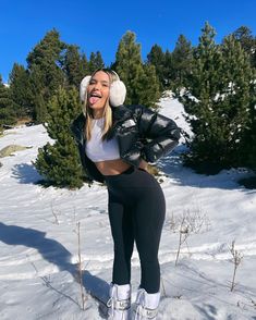 Tahoe Outfits, Winter Outfits Black Women, Winter Going Out Outfits, 10 Winter Outfits, Winter Outfits Blackgirl, Winter Outfits Korean, Snow Outfits