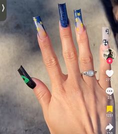 Simple Coraline Nails, Coraline Themed Nails, Coraline Nails Acrylic, Coraline Inspired Nails, Coraline Nail Designs, Coraline Nails Art, Caroline Nails, Coraline Nails, Theme Nail Art