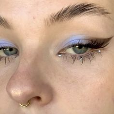 New Years Eyeliner, Iniko Jericho Aesthetic, Makeup Contouring, Euphoria Makeup, Rhinestone Makeup, Ethereal Makeup