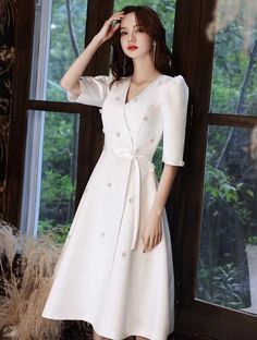 White evening dress, classy birthday dress, satin socialite dressMaterial:satinColor:as picture or custom color(Please check the color card and note number)Neckline:v- neckBack details:zipperDress type:A-lineStyle:socialite&ltp&gtFeatures:pearl</p>&ltbr/>&ltp&gtThis dress could be custom made, there are no extra cost to do custom size and color.</p>&ltbr/>&ltp&gt1, If the color is customized, please note the color & card number.</p>&amp Luxury White Satin Elegant Dress, White Elegant Dress With Satin Bow, Classy Birthday Dress, Luxury White Satin Dress, Elegant Style, White Dress Korean Formal, White Drees Korean, Classy Birthday, White Frock, Birthday Dress Women