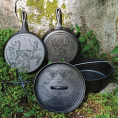 Cast Iron Cookware Lodge Wildlife Series 5pc Pan Set Cast Iron Set, Dutch Oven Camping, Cast Iron Cookware Set, Meals At Home, Seasoning Cast Iron, Lodge Cast Iron, Iron Cookware, Cooking Set, Induction Cooktop