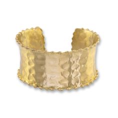 Sizing : 1.25 W x 6.5 L - Adjustable Material: High-Polished Brass Concave with Fluted Edges Solid Brass Statement Cuff Bracelet With Fluted Edges, Luxury Polished Hammered Brass Cuff Concave Design, Fancy Gold Brass Cuff Sealed with triple baked on lacquer which will protect the cuff from oxidation, providing long-lasting wear & durability. To maintain the beauty of this piece, we recommend avoiding exposure to water and harsh chemicals, including soap, detergents, and other cleaning products. Statement Cuff Bracelet, Brass Cuff, Hammered Brass, Gold Brass, Cleaning Products, Polished Brass, Cuff Bracelet, Solid Brass, Chemicals