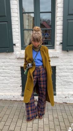 Look Boho Chic, Mode Casual, Drafting Patterns, Fashion Blouse, Mode Inspo, Plaid Pants, Look Vintage