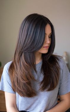 Elevate your style with these 15 gorgeous straight hairstyles. Perfect for work or a night out, these looks will keep you polished and chic. Long Brunette Hair Straight Haircuts, Long Brunette Hair With Layers Straight, Haircut Styles For Straight Hair, Haïr Cut Long Hair Straight, Low Maintenance Haircut Long Straight, Straight Hair Haircut Ideas, Long Layers Haircut Straight Hair, Good Haircuts For Straight Hair