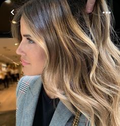 Hairstyles Highlights, Hair Goal, Bronde Hair, Dirty Blonde Hair, Brown Hair Balayage, Blonde Hair Inspiration, Blonde Hair Looks, Hair Color And Cut, Face Hair