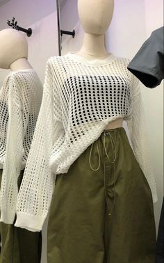 Fashion Outfits Cute, Casual Outfits Cute, 00s Mode, Crochet Pieces, Mesh Sweater, Olive Green Pants, Hilarious Photos, Everyday Fashion Outfits