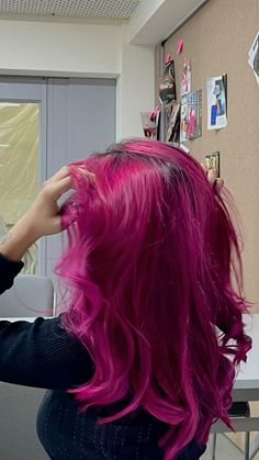 #pinkhair #pinkcore #pink Pink And Magenta Hair, Bright Magenta Hair, Magenta Short Hair, Dark Pink Hair Color Ideas, Redish Pink Hair, Fuchsia Hair Color, Pink Magenta Hair, Deep Pink Hair, Pinkish Purple Hair