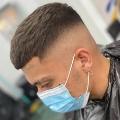 Men Short Hair Fade, Trending Hairstyles For Men, Best Short Haircuts For Men, Young Men Haircuts, Fade Haircut Styles, Undercut Fade