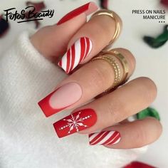 Click here to view more Fofosbeauty Press On Nails at lower price! Limited Edition Christmas Design Nails Decoration are here, with glossy extra-long stiletto shaped nails! Spare yourself a schlep to the salon with DIY false nails that also save you time and money. Wickedly chic one-of-a-kind manicures will make you look spellbindingly beautiful in a snap. Created exclusively for Fofosbeauty by top professional nail artists and social influencers, you wont find these styles anywhere else. Fofosb Ballet Nails, Nagel Tips, Cute Christmas Nails, Nail Art Set, Christmas Nail Art Designs, Blue Nail, Festival Nails, Acrylic Nails Coffin, Xmas Nails