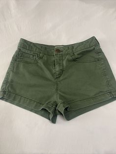 SO Girl's Dark Green Shorts Sz 7 B40 good condition  Sz 7 Dark Green Clothes, Green Shorts Outfit, Green Jean Shorts, Green Denim Shorts, Zombie Clothes, Green Clothes, Green Cargo Shorts, Body Outfit, Aesthetic Grunge Outfit