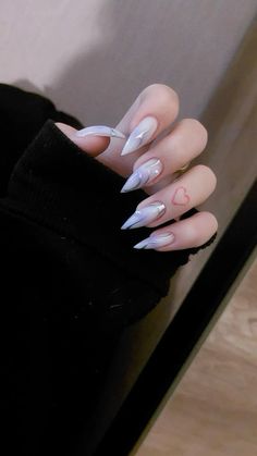 #nails #naildesign #ногти Stiletto Nails, Red Nails, Fake Nails, Long Nails, Stylish Nails, Pretty Nails, Nail Inspo, Gel Nails, Manicure