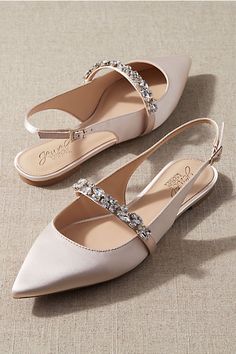 Dressy Shoes, Bridal Shoes Flats, Mob Dresses, Bride Shoes, Prom Shoes, Shoes Flats Sandals, Badgley Mischka, My Shoes