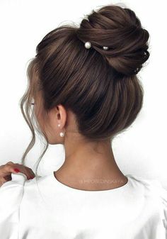 High Updo Wedding, High Bun Wedding, Bride Hairstyles Updo, High Updo, Wedding Bun, Wedding Hairstyles Bridesmaid, Wedding Bun Hairstyles, Wedding Hair Up, Wedding Hairstyles Bride