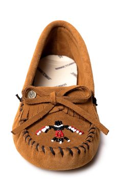 Reimagined by Minneapolis-based Native American designer Lucie Skjefte, this slipper features beautiful beadwork of the legendary thunderbird at the toe. Cushioned insole Leather upper, lining and sole Imported Moccasins Boots, Moccasin Pattern, Minnetonka Moccasins, Beautiful Beadwork, American Design, Minneapolis, Womens Slippers, Moccasins, Christmas Ideas