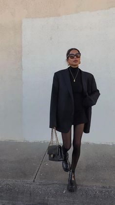 Adrette Outfits, Outfit Chic, Cold Outfits, All Black Outfit