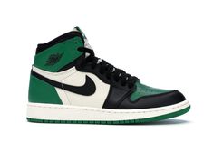 Jordan 1 Retro High Pine Green (GS) - 575441-302 Drip Shoes, Jordan Swag, Accessory Inspo, Authentic Jordans, Standing Ovation, Green Sneakers, Air Jordan 1 Retro High Og, Streetwear Men, Pine Green