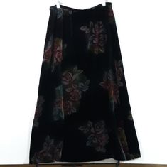 Josephine Chaus Velour Maxi Skirt In Beautiful Floral Print. This Skirt Is Gorgeous! Burgandy And Green Roses On Black Background. The Rose Petals Are Sheer. The Skirt Is Fully Lined In Solid Burgundy. Hidden Side Zipper With Button And Hook And Eye Closure. Shell 75% Rayon, 25% Silk. Lining 100% Polyester. Waist Approximately 15.25 Inches. Length Approximately 37 Inches. Brand New With Tags! Vampire Skirt, Roses On Black Background, Goth Princess, Green Roses, Floral Maxi Skirt, Velvet Skirt, Green Rose, Winter Clothes, The Rose