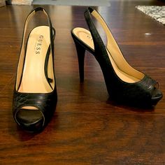 Never Worn Guess Pumps, Size 7 Zebra Print Heels, Tan Pumps, Guess Heels, Caged Heels, Bow Heels, Purple Suede, Strappy Sandals Heels, Guess Shoes, Patent Leather Heels