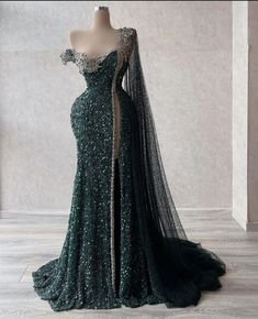 Forest Green Prom Dress, Green Mermaid Prom Dress, Forest Princess, Matric Dance Dresses, Engagement Gowns, Princess Vibes, Green Wedding Dresses, Night Mode, Exquisite Gowns