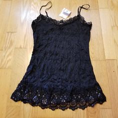 New, Soft Textured Body With Black On Black Sequined Lace. Size Medium I Have A Similar Top With Different Lace Listed Separately. Thrifty Clothes, Eclectic Outfits, Lace Top Long Sleeve, Lace Camisole, Black On Black, Black Lace Tops, Stylish Clothes For Women, Black Chandelier, Lace Tank Top