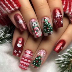 Year Nails, Xmas Nail, Xmas Nail Art, November Crafts, New Year's Nails, Xmas Nails, Types Of Nails, Winter Nails, Christmas Nails