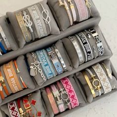 Bracelet Stack Aesthetic, Where To Buy Jewelry, Bracelet Dior, Xoxo Jewelry, Dope Jewelry Accessories, Stacked Bracelets, Preppy Jewelry, Wrist Jewelry, Luxe Jewelry