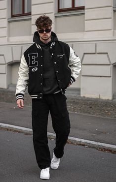 Varsity Jackets For Men Outfits, How To Style Black Varsity Jacket, Boys Jackets Fashion Outfit, Styling Varsity Jacket Man, Outfit Ideas With Varsity Jackets, Mens Outfit Ideas Street Style Fashion, Lettermen Jacket Outfit Men, Varsity Jacket For Men, Men’s Varsity Jacket